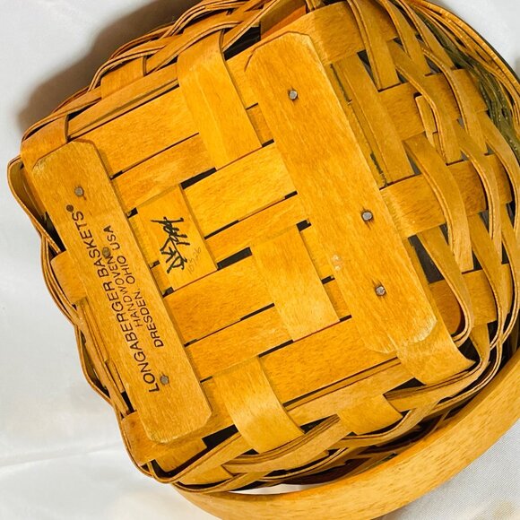 Longaberger 1994 Christmas Collection Jingle Bell Basket With Protector 8.25" - Picture 6 of 9